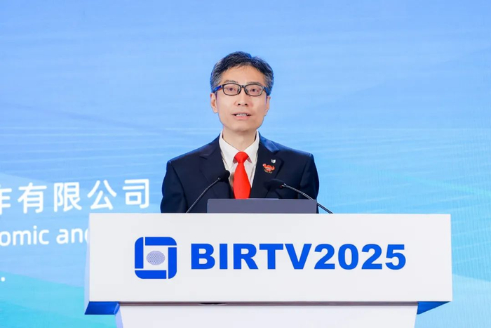 佳能（中国）有限公司副总经理栗开宇