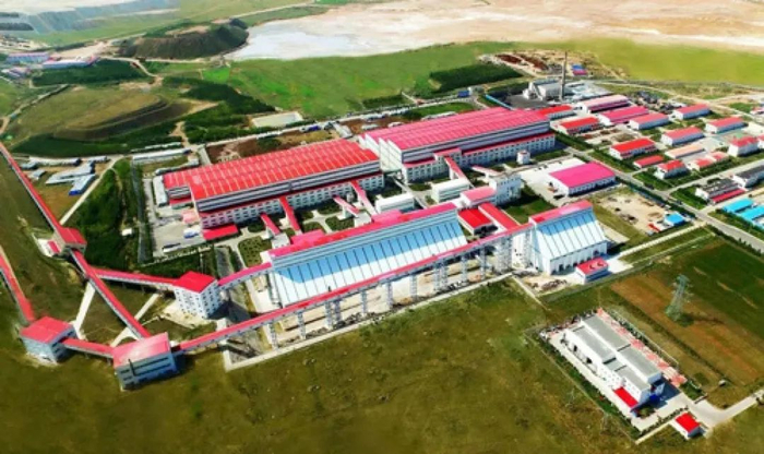 中国黄金集团官网发布的内蒙古乌努格吐山铜钼矿项目图