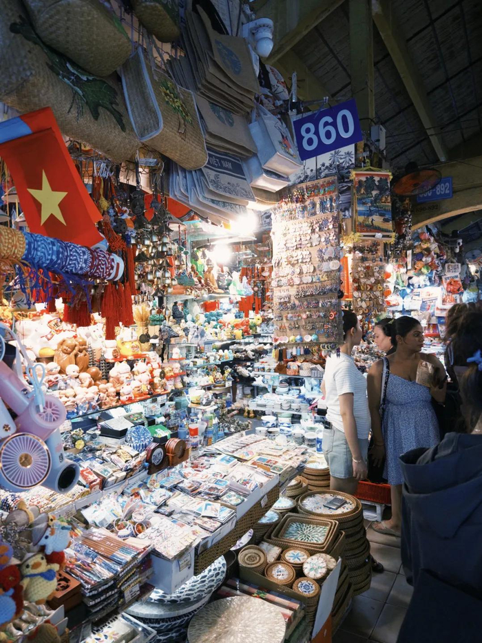 胡志明线下摊位