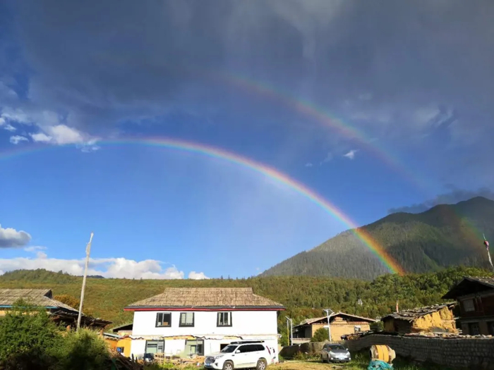 ▲小芳拍到的雨后双彩虹。