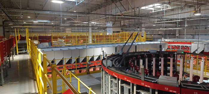 自动化物流生产线（央广网发  聂芳芳  摄）