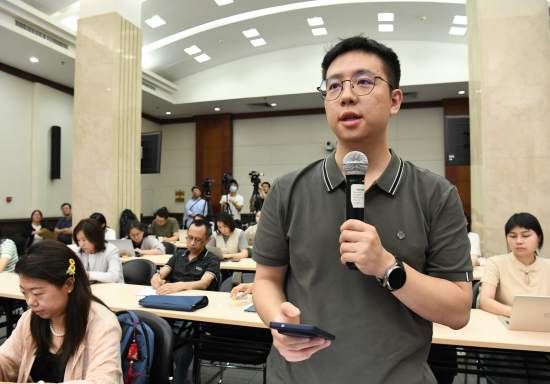 证券时报记者