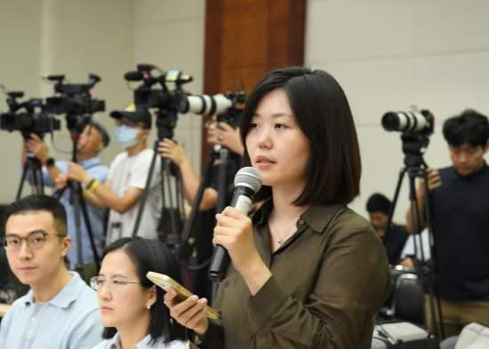 财新传媒记者