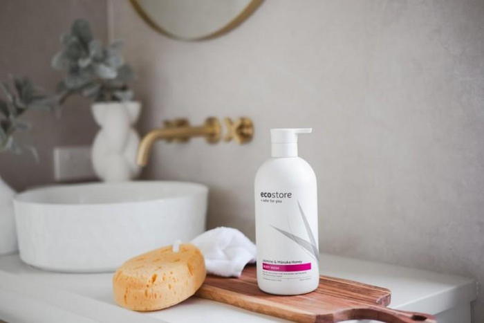 ? ??图注：ecostore宜可诚麦卢卡蜂蜜茉莉香沐浴液（山姆全球购特供）