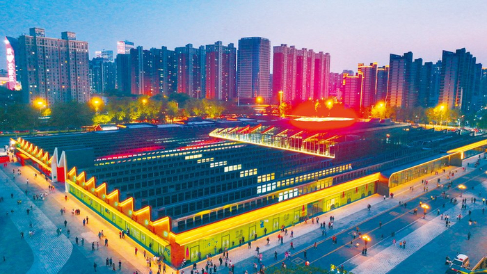 织音1953园区成为市民休闲娱乐的好去处。 记者 张 震 摄