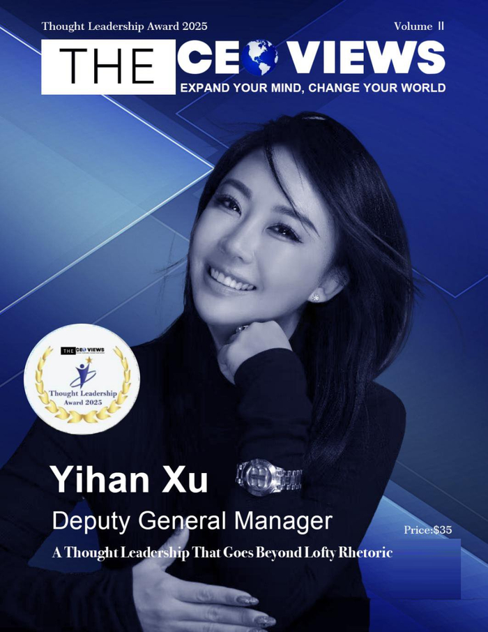 图为：《The CEO Views》杂志封面人物徐艺涵