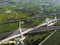 新建沪宁合高铁安徽段 跨沪陕高速特大桥合龙
