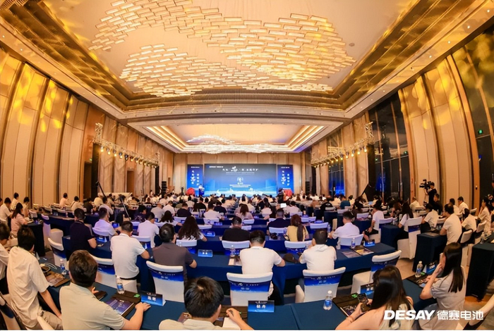 　　图：德赛电池全球发布会现场