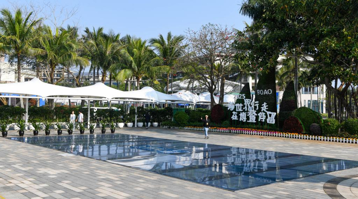 博鳌零碳示范区内的光伏地砖。新华社记者杨冠宇 摄