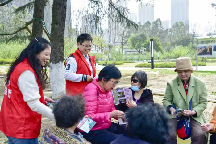 （张丽君 王雷 成都市公园城市建设管理局供图）