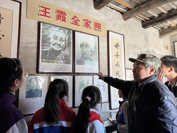 　　少年军校活动现场。主办方供图