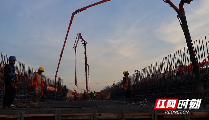 湖南建投集团承建的多个重点项目在火速推进。