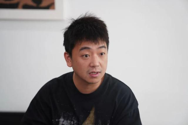 “大头星球”的创始人郑磊磊 图/丛森