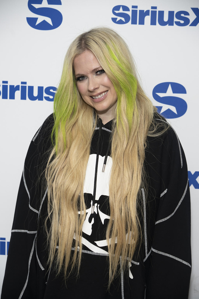 艾薇儿 图据：视觉中国