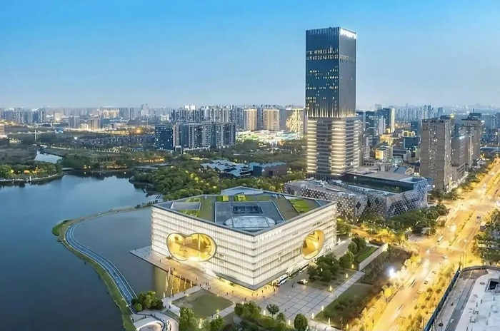 远香湖实景图