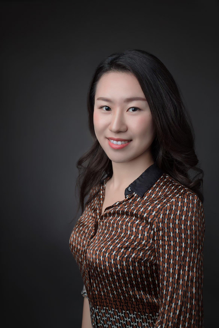 　　瑞技联合创始人兼执行副总裁 Vivian Qi