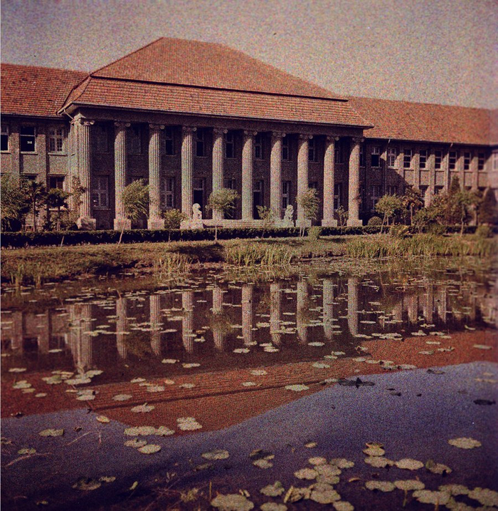 1930年代早期吴淞时期同济大学大礼堂。供图 同济大学档案馆
