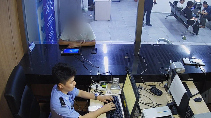 李先生报警求助。上海市公安局供图