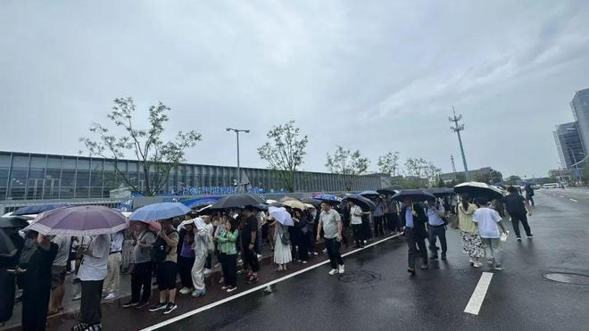 图源：36氪拍摄