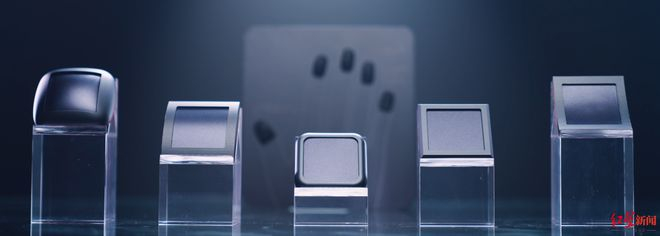 ▲全球首个AI神经网络电子皮肤亮相大会