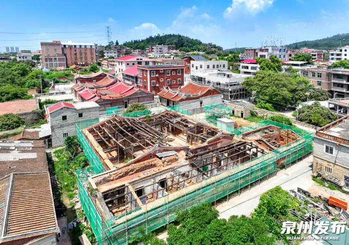 正在展开修缮的晋江灵水古厝