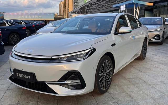 吉利银河A7。新京报贝壳财经记者 王琳琳 摄