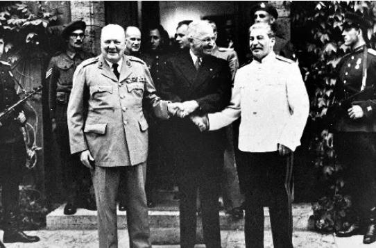 　　资料图：1945年7月26日，中、美、英三国发表《波茨坦公告》。