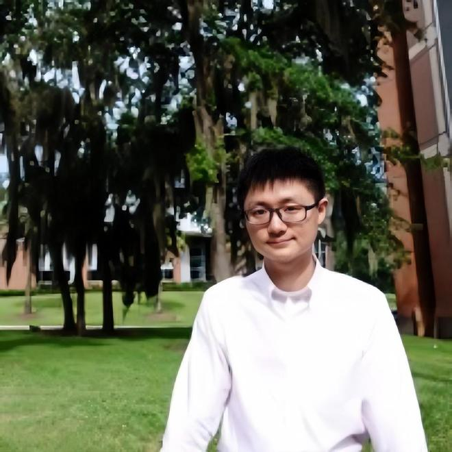 ▲朱云（图源：Linkedin）