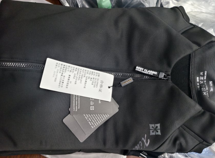 勾丝性能低于相关标准要求样品 薛晶晶/摄