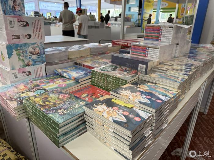   “童书嘉年华”展区面积扩容，比去年增加近10家出版社。施晨露摄