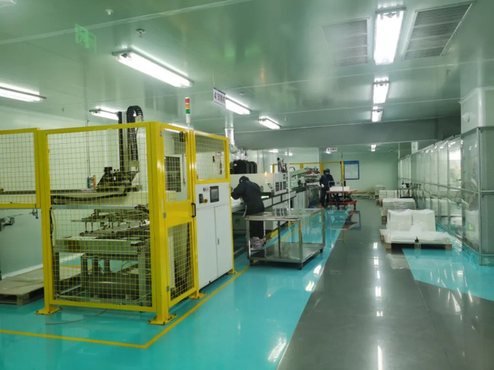 广东瑞捷新材料股份有限公司生产车间。
