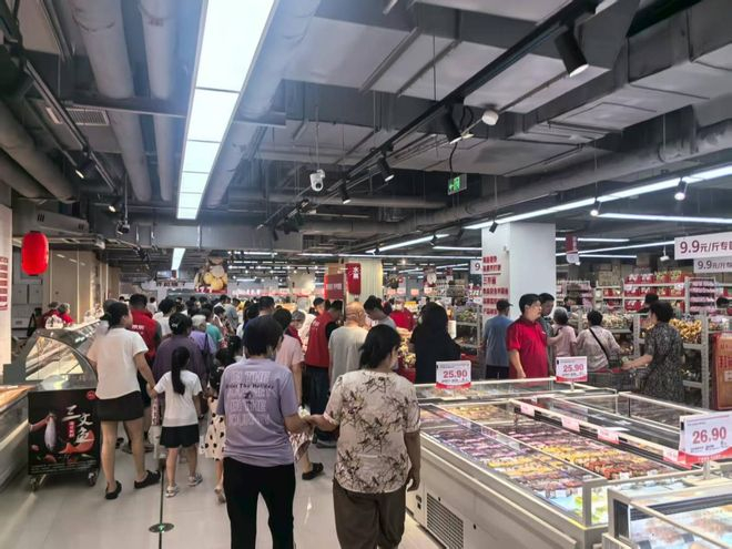京东折扣超市涿州门店 财联社记者摄