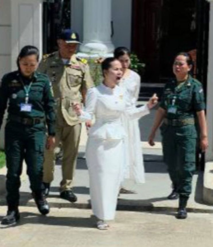 ▲陈斯蕾在家中被逮捕