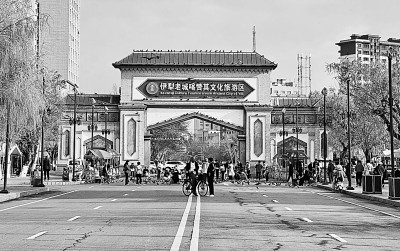 喀赞其文化旅游区街景。光明日报记者 孙金行摄/光明图片