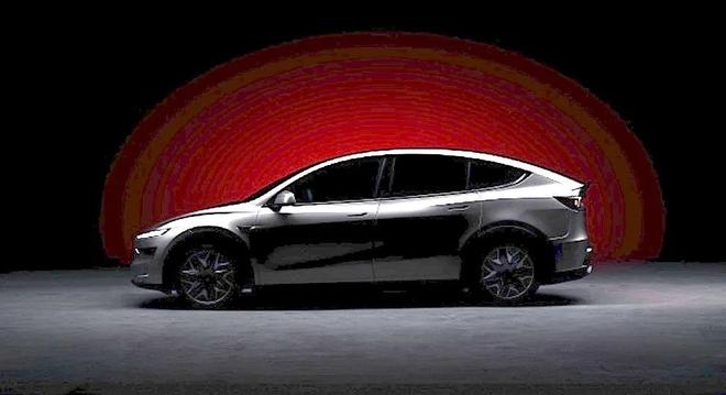 ▲特斯拉Model Y L官图