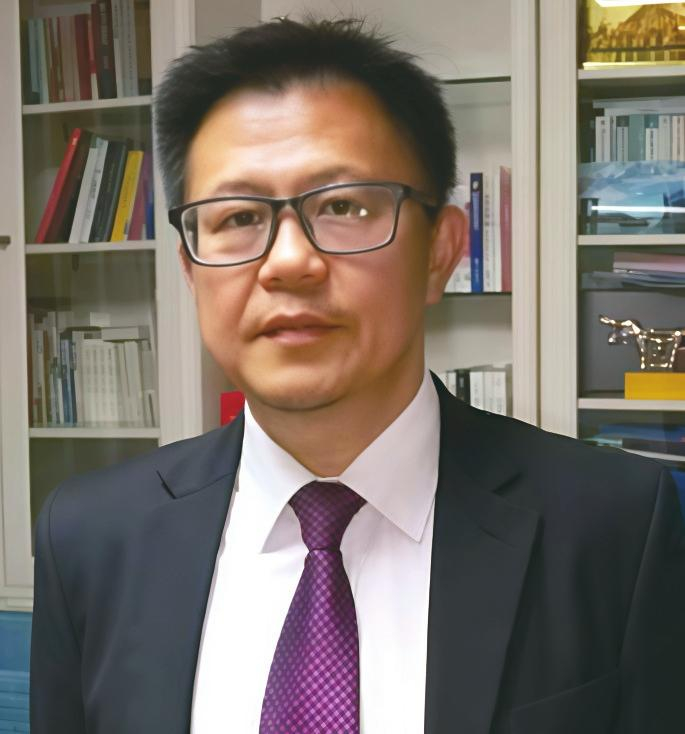 　　杨丹志