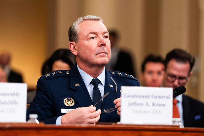 美國國防情報局局長(cháng)被解職