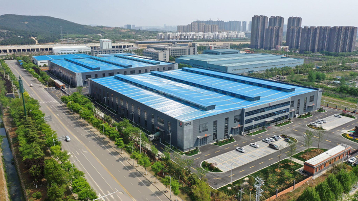 深耕输配电及控制设备行业十余年的江苏华辰，2022年5月12日在上交所主板上市。