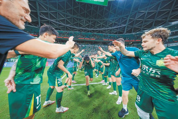 重回“三中卫” 又进四个未失球