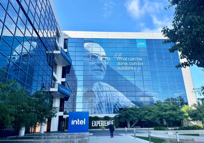 英特尔总部大楼 图片来源：每经记者 郑雨航 摄