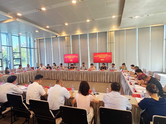 不断扩大标准化菜市场升级改造覆盖面。劳动报记者陆燕婷 摄影