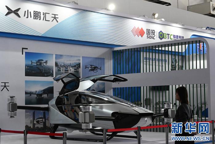 2024南昌飞行大会航空企业展区拍摄的小鹏汇天飞行汽车。新华社记者 隋尚君 摄