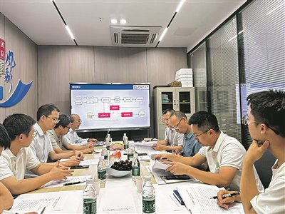 ▶贵州蓝梦工场科技有限公司办公场景。     蓝梦工场/供图
