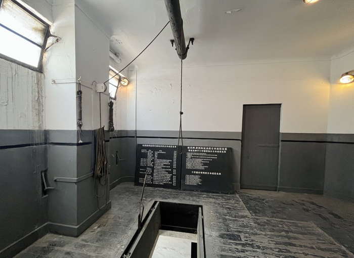 “十字樓”內的絞刑房（除標注外，均 劉雪妍 攝）