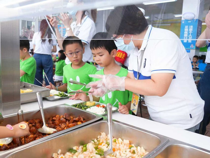 新生體驗自選餐。