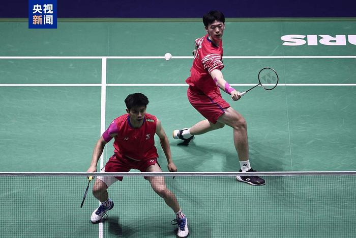 △中國選手陳柏陽(yáng)（左）/劉毅