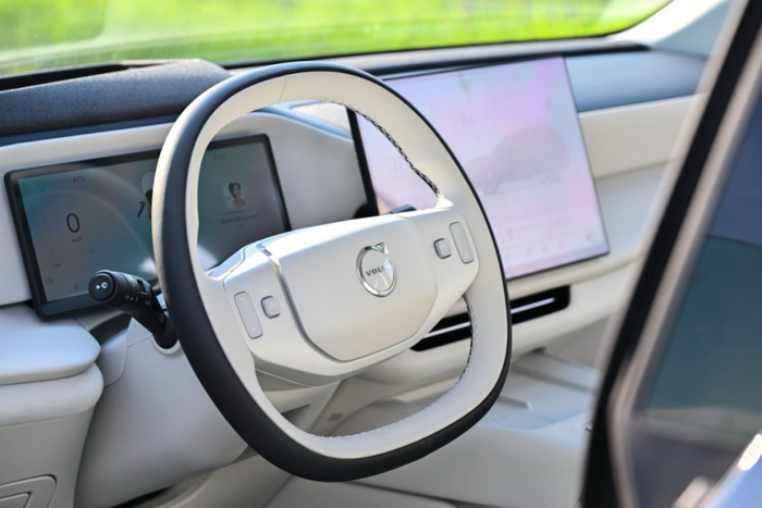 沃尔沃全新XC70座舱
