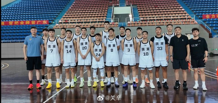 图片来源：微博@关辛