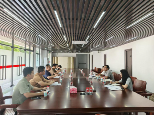 图2 东里镇座谈会