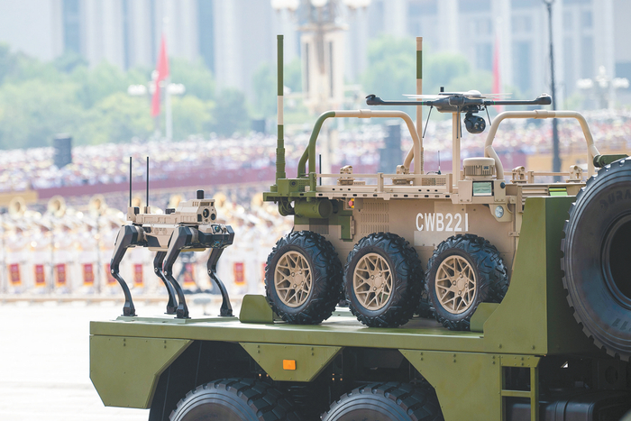 輪式無(wú)人車(chē)與四足機器人（視覺(jué)中國）